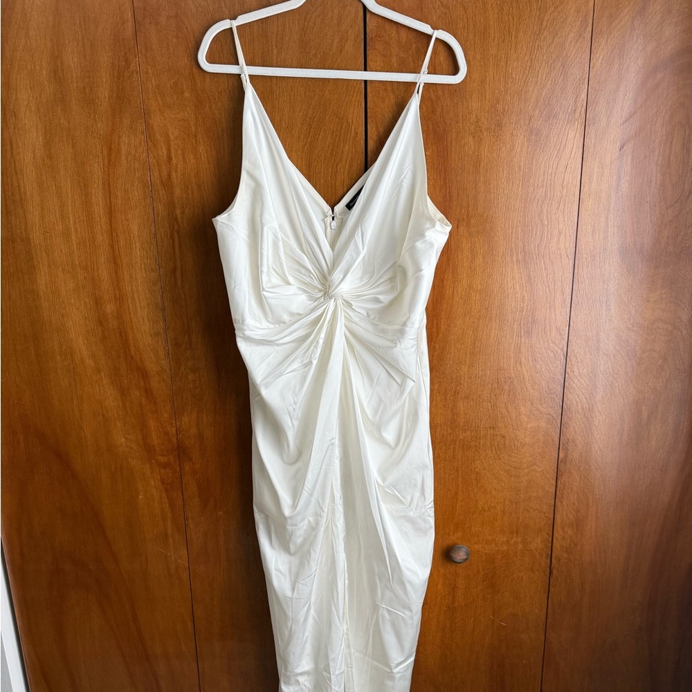 Abercrombie&Fitch  Draped Twist-Front Maxi Dress